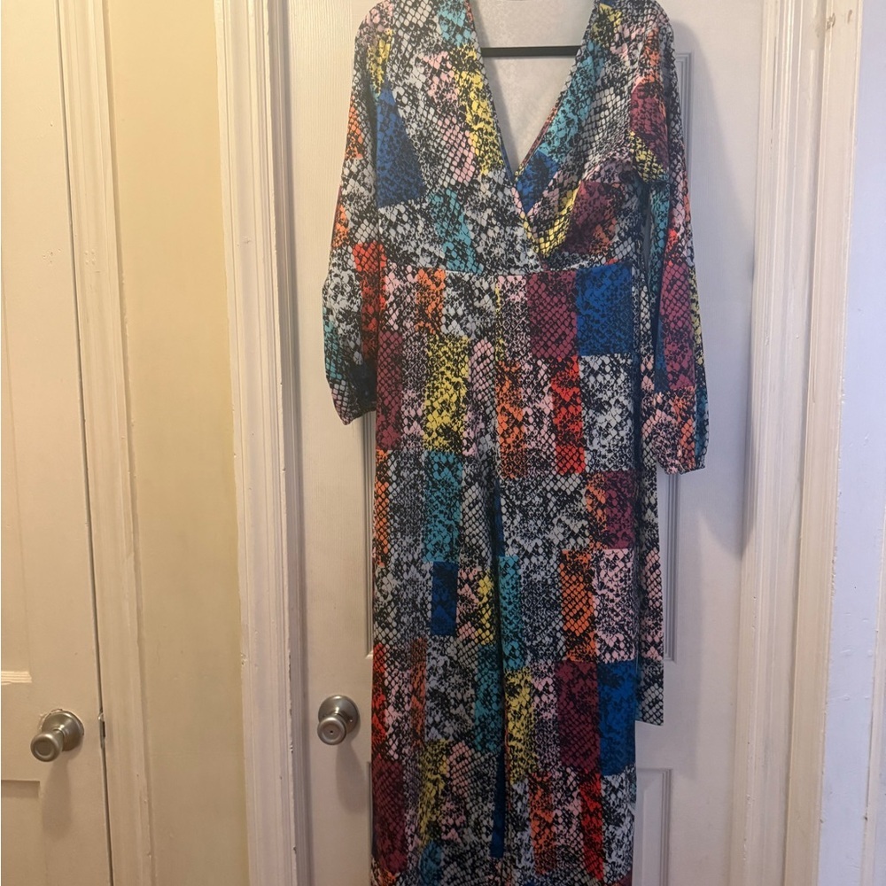 Red and Pink Wrap-Style Jumpsuit with Tie Waist - Picture 6 of 10